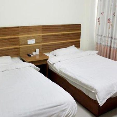 Yiwu Dong Ou Hotel Eksteriør billede